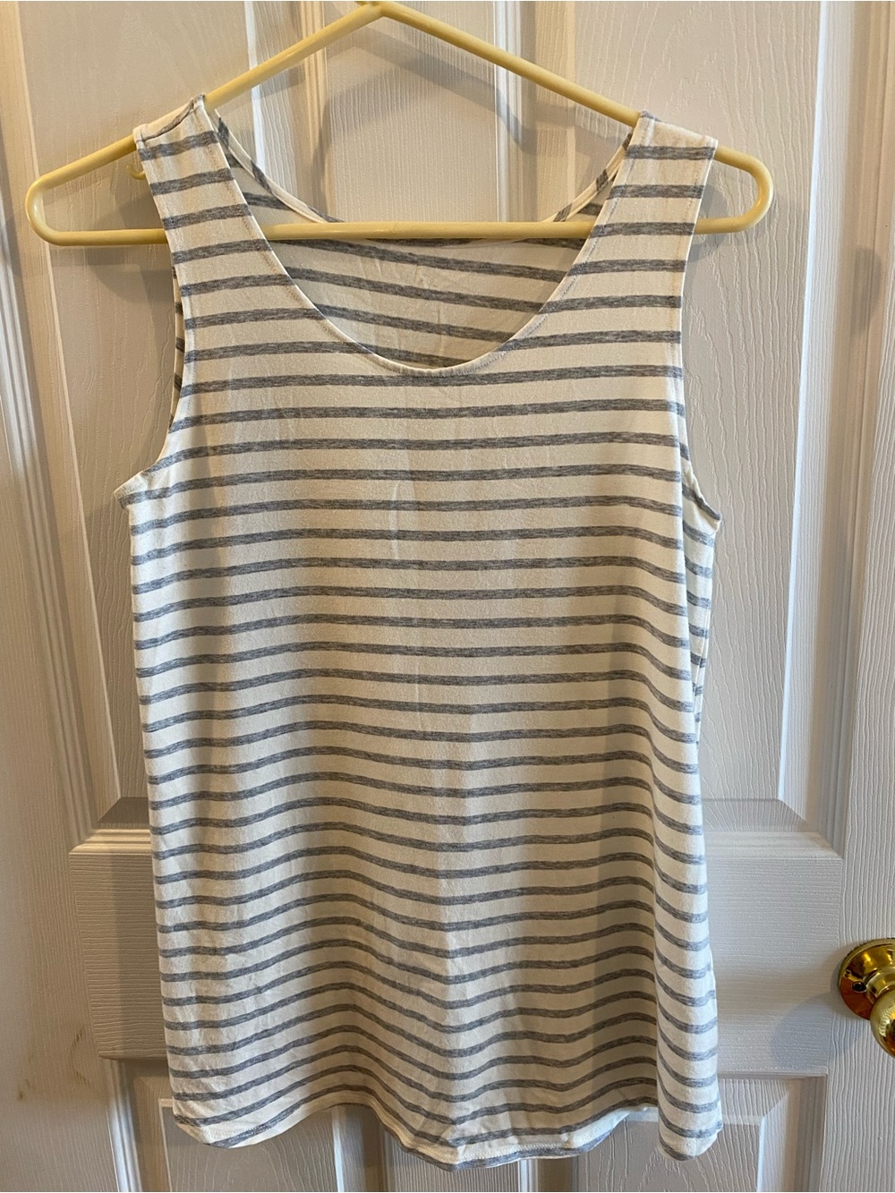 Encircled Striped Tank Top - White and Gray